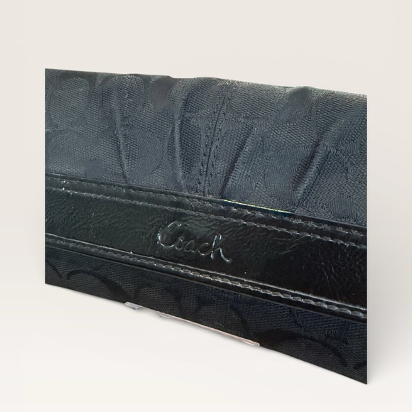 Coach Vintage Y2K Soho Signature Pleated Checkbook Wallet - EUC ๐ - Picture 2 of 7